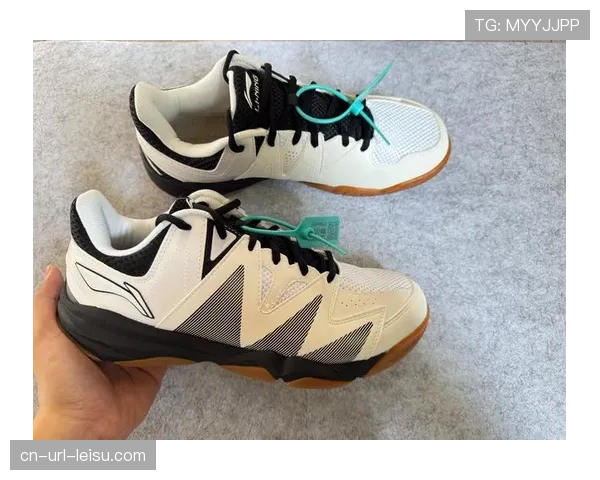 产业观察:运动装备商推出新款球鞋,强调有助于防守球员的急停与变向。